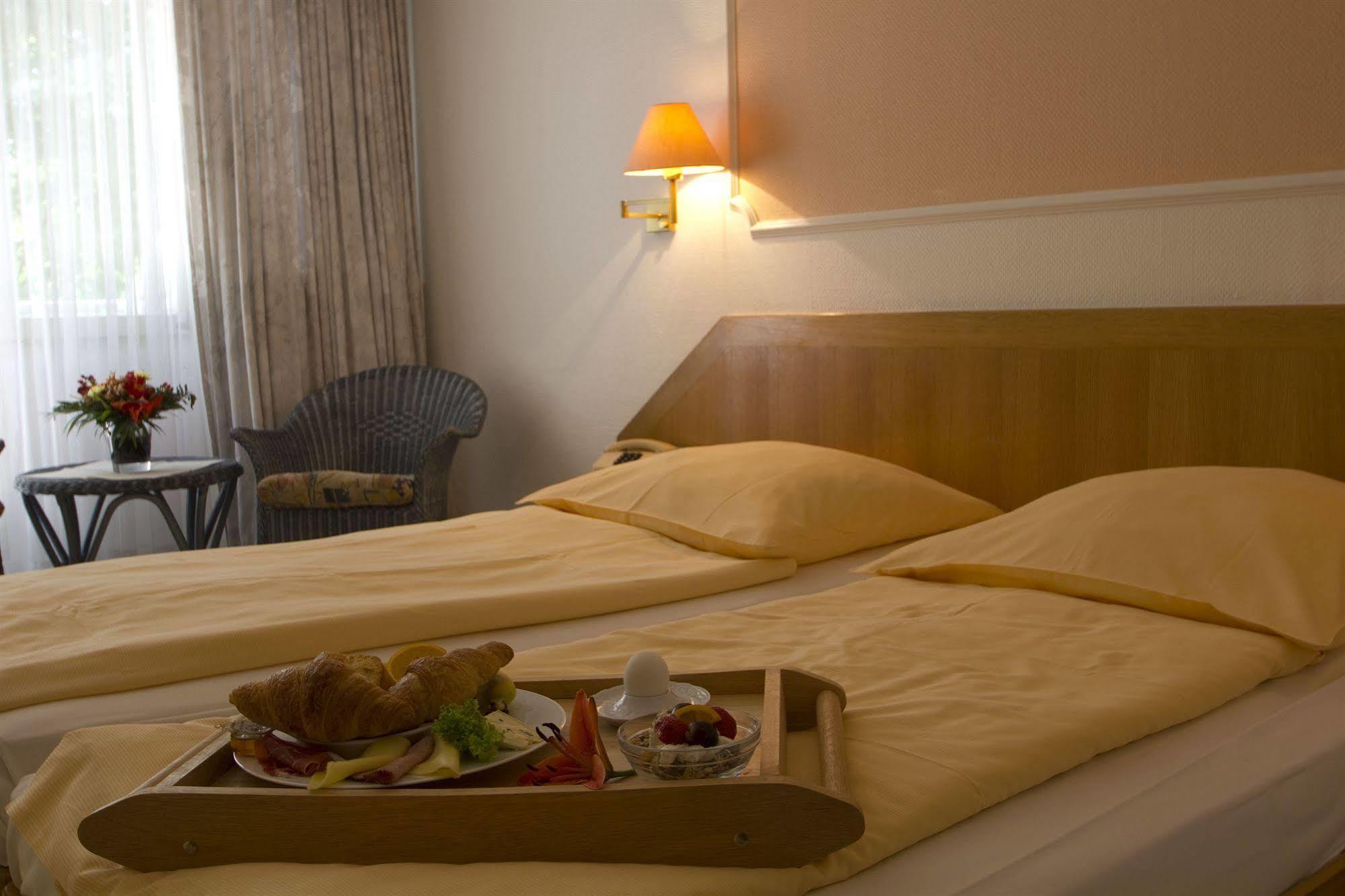 Hotel Buschhausen Аахен Екстер'єр фото